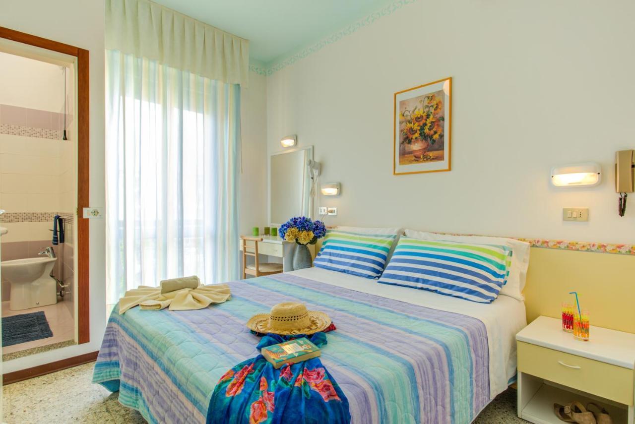 קאטוליקה Hotel Puppi מראה חיצוני תמונה